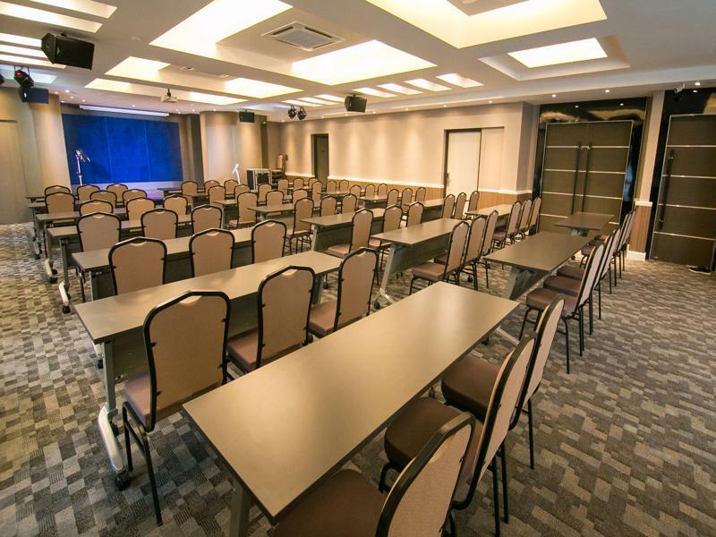 Indra Hotel - Boutique Suites Ipoh Extérieur photo